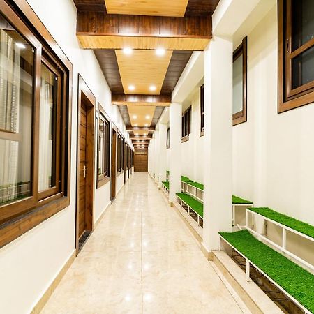 Hotel Woodland Nainital Zewnętrze zdjęcie