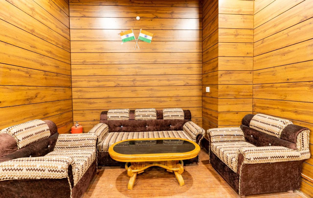 Hotel Woodland Nainital Zewnętrze zdjęcie